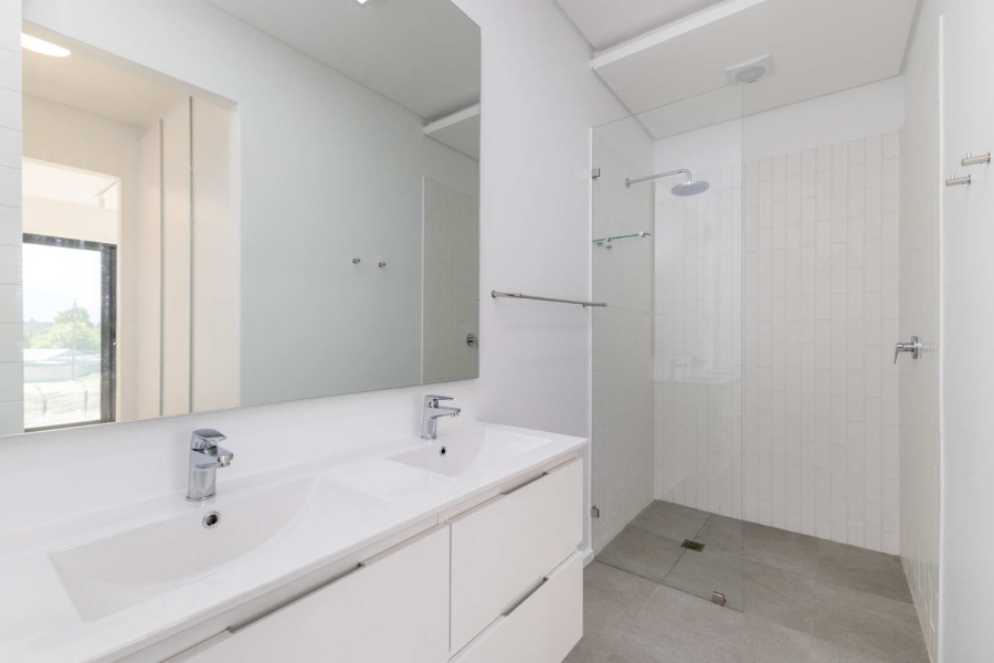 3 Bedroom Property for Sale in Val De Vie Estate Western Cape